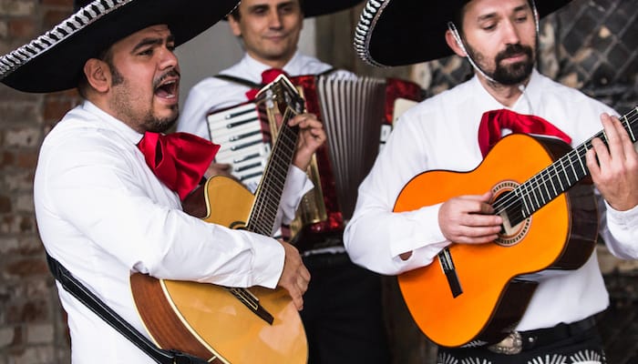 Les 10 meilleures guitares classiques de 2023