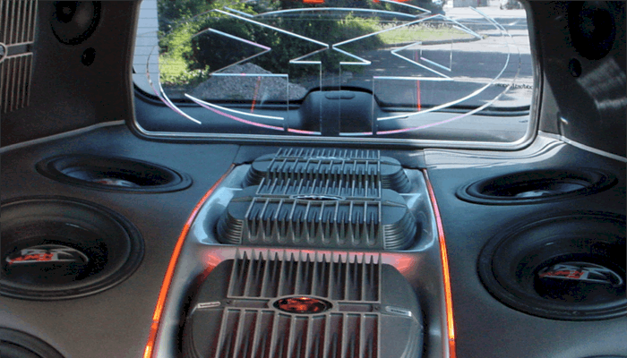 Car audio setup center amplifier