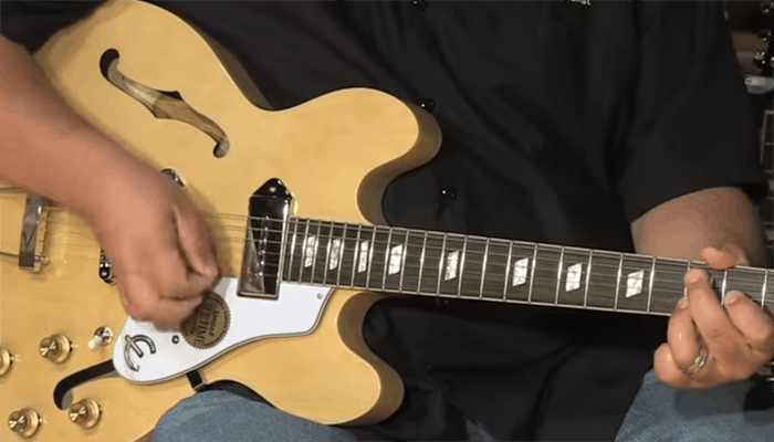 Revisión de Epiphone Casino Natural