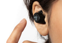 jaybird-vista-earphones-close-up
