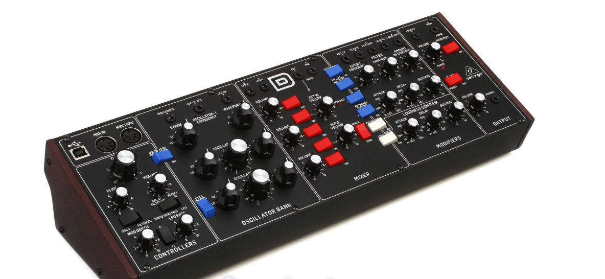 Behringer Modell D Analoger Synthesizer