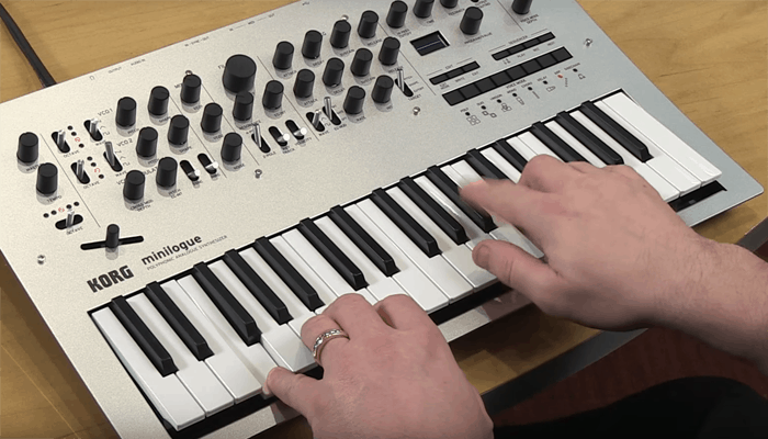 Korg Minilogue, synthétiseur analogique à 4 voix : test.