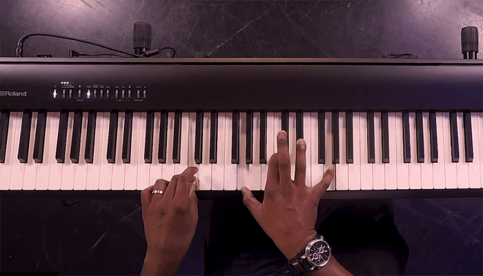 Roland FP 30 : test d'un piano numérique