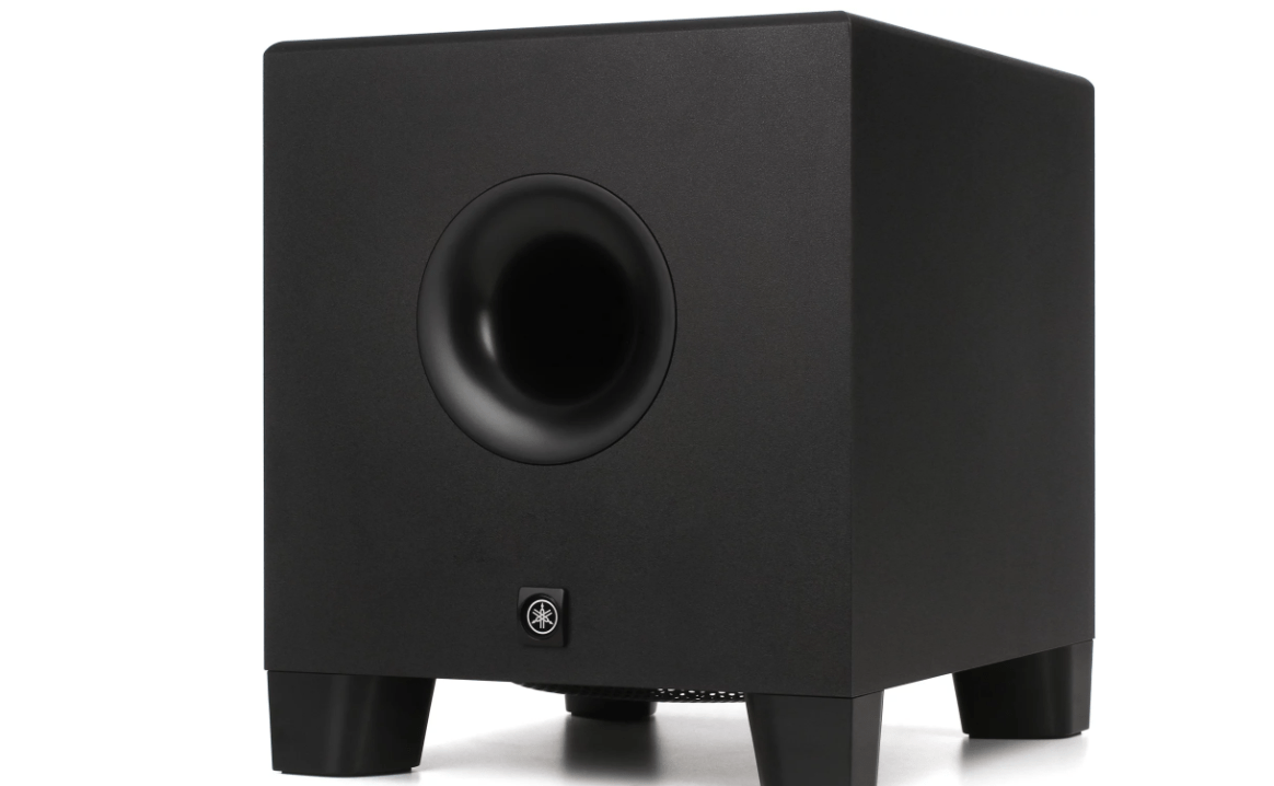 Yamaha Hs8S powered studio monitor